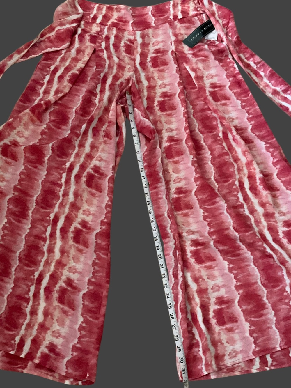 Coco Bianco Red and White Side Zip Tie-Waist Palazzo Pants - Picture 5 of 6